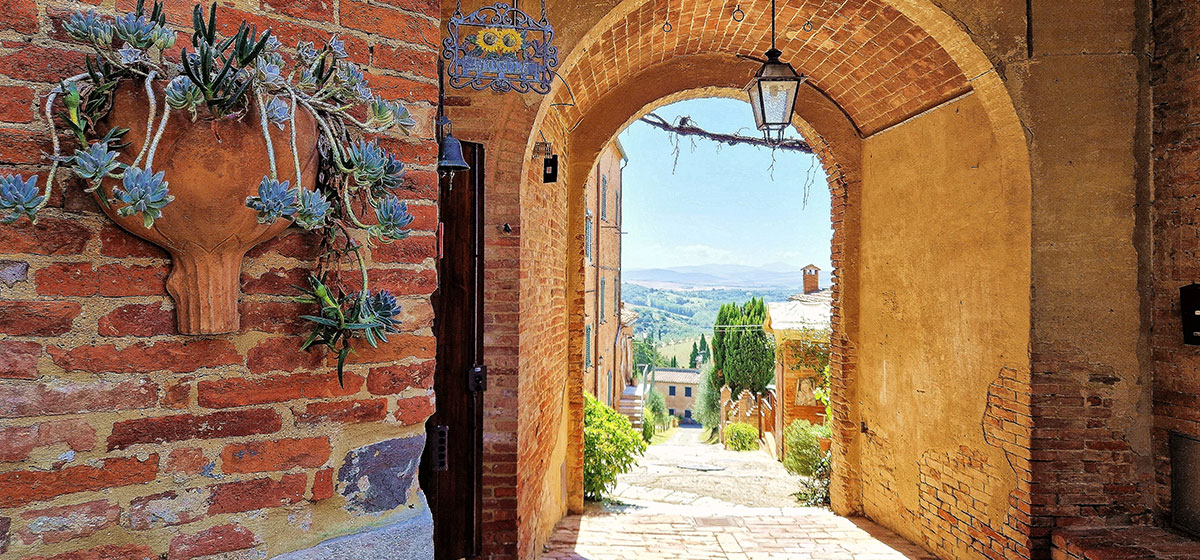 Pienza and Montepulciano day trip